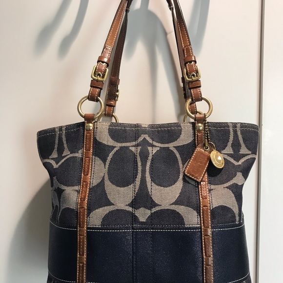 Coach Vintage Denim Signature print - Picture 1 of 2